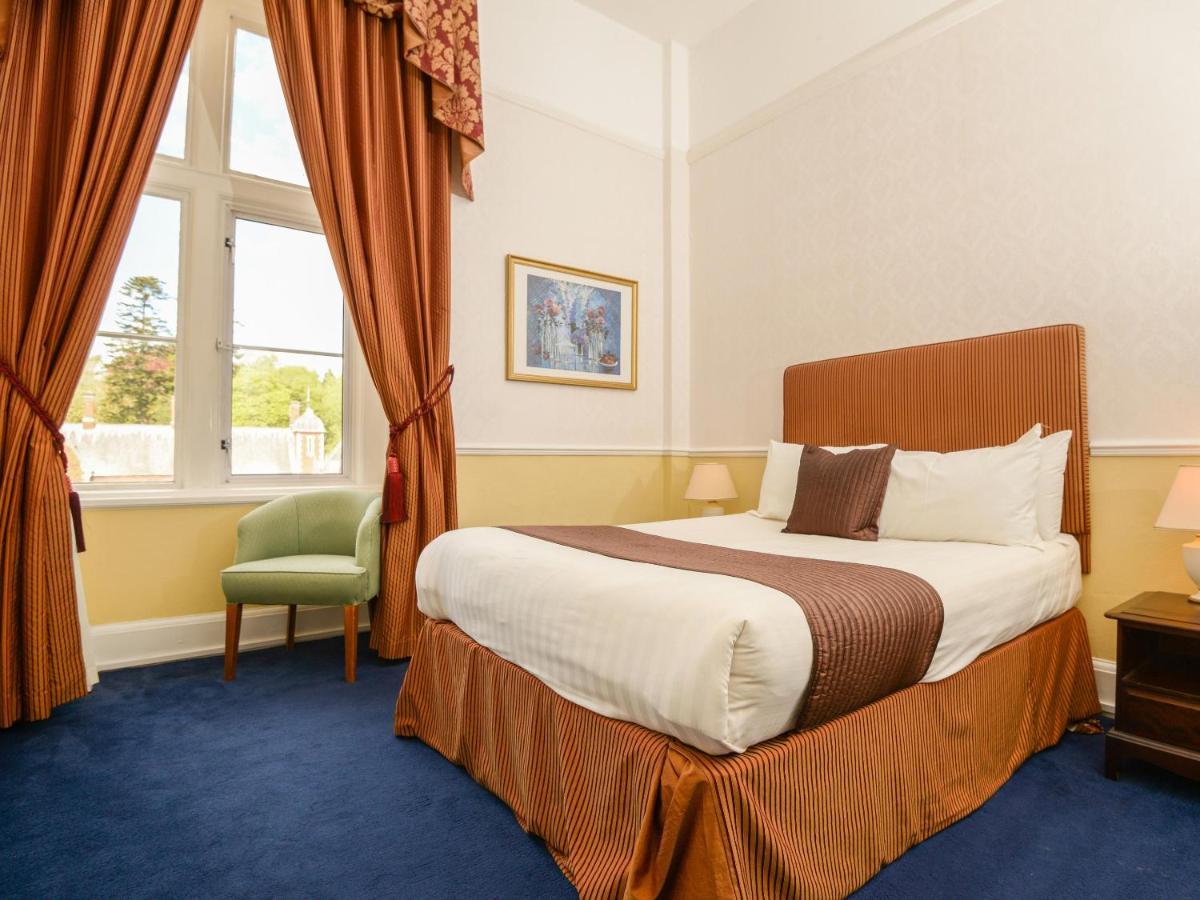 Lynford Hall Hotel Mundford Esterno foto