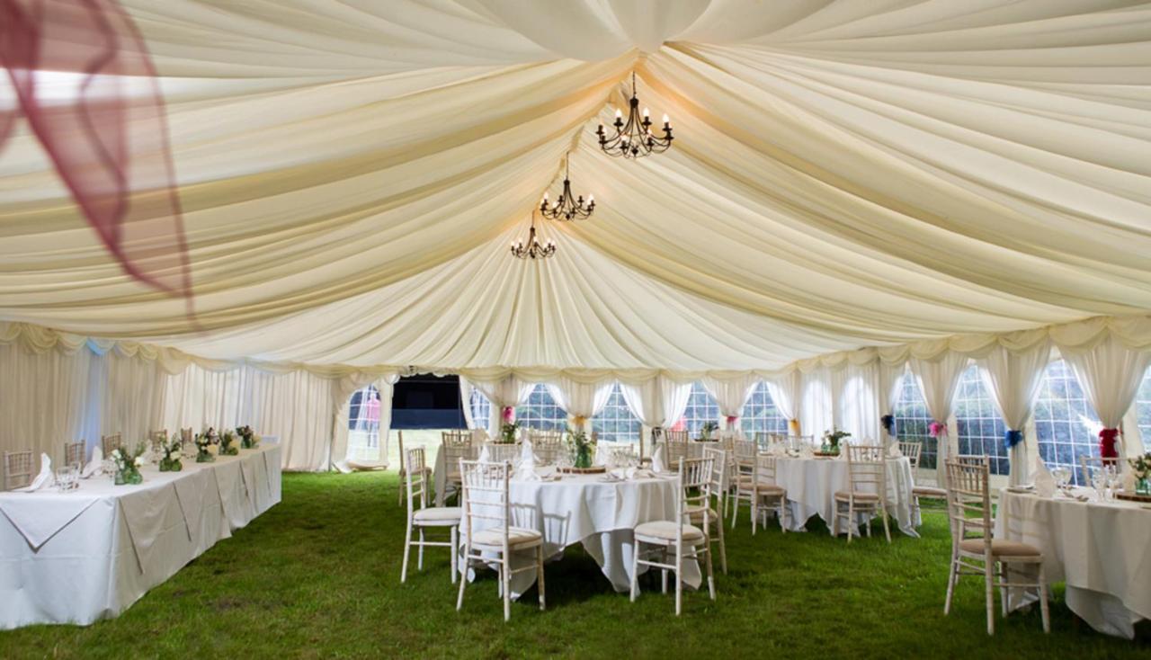 Lynford Hall Hotel Mundford Esterno foto