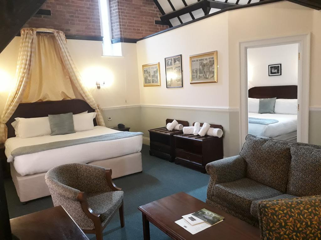 Lynford Hall Hotel Mundford Esterno foto