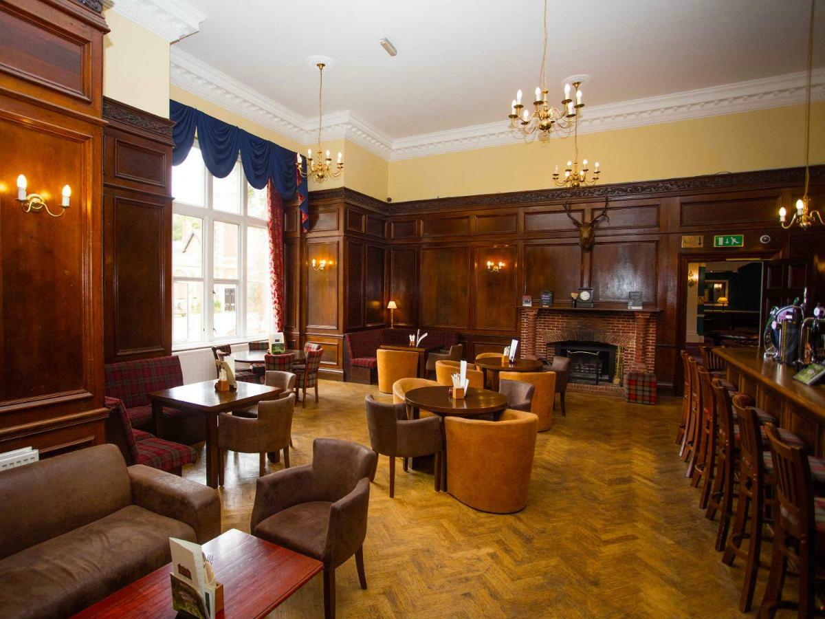 Lynford Hall Hotel Mundford Esterno foto