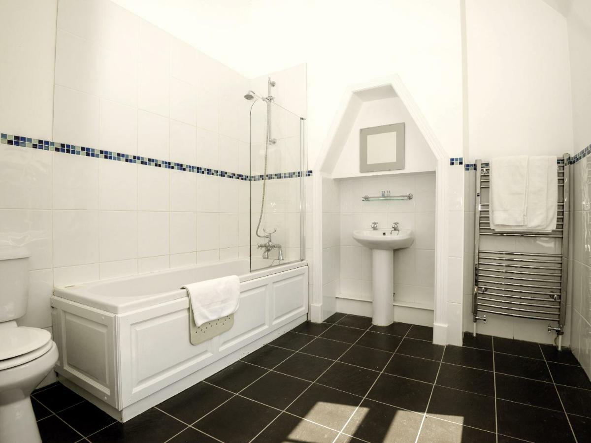 Lynford Hall Hotel Mundford Camera foto